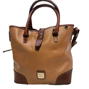 Dooney & Bourke Wexford Crossbody Bucket Leather Bag Caramel (Retail $328)